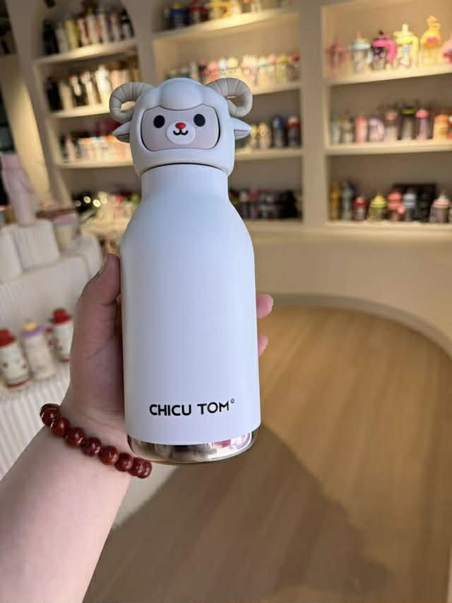 AnimalBuddyTM Insulated Kids Water Bottle